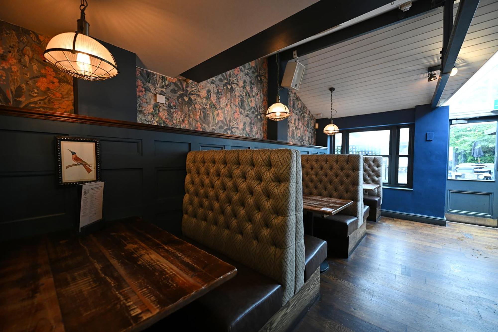 Hotel The King's Head 4*